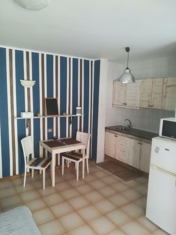 Hormiga'S Apartment Corralejo Luaran gambar